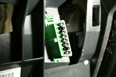 ODB-Stecker.jpg (81.52 KiB) 5593 mal betrachtet ODB-Stecker.jpg