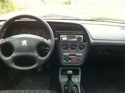 fahrerseite.jpg (55.92 KiB) 1090 mal betrachtet fahrerseite.jpg