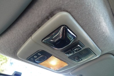 2012-09-25 001 Peugeot 306 - Innenraumleuchte_a.jpg