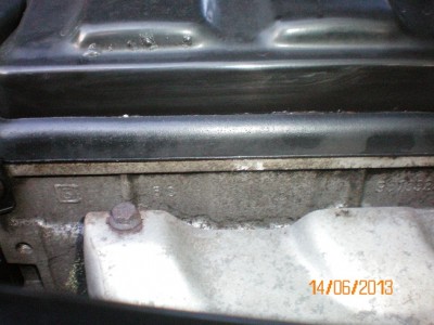 Motorraum sauber01.jpg (139.44 KiB) 786 mal betrachtet Motorraum sauber01.jpg