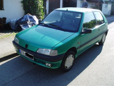 Peugeot 106 002.jpg