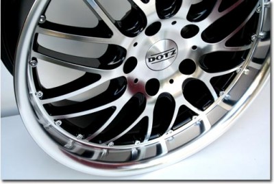 dotz_mugello_0711_03.jpg (35.74 KiB) 3360 mal betrachtet dotz_mugello_0711_03.jpg