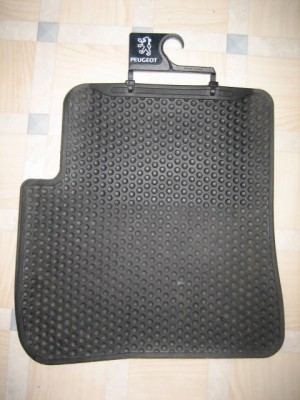 306 fußmatten 001.jpg