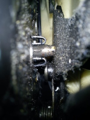 Sitzlehnenentriegelung.JPG (64.91 KiB) 588 mal betrachtet Sitzlehnenentriegelung.JPG