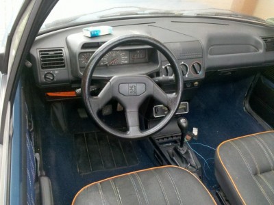 205cockpit.jpg (142.69 KiB) 7138 mal betrachtet 205cockpit.jpg