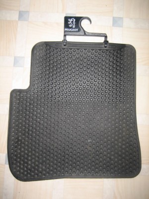306 fußmatten 001.jpg