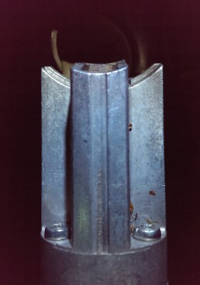 Bolzen seitlich.jpg (79.46 KiB) 2226 mal betrachtet Bolzen seitlich.jpg