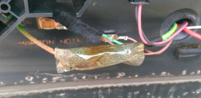 1_Rückleitung_verschmort.jpg (72.09 KiB) 1592 mal betrachtet 1_Rückleitung_verschmort.jpg